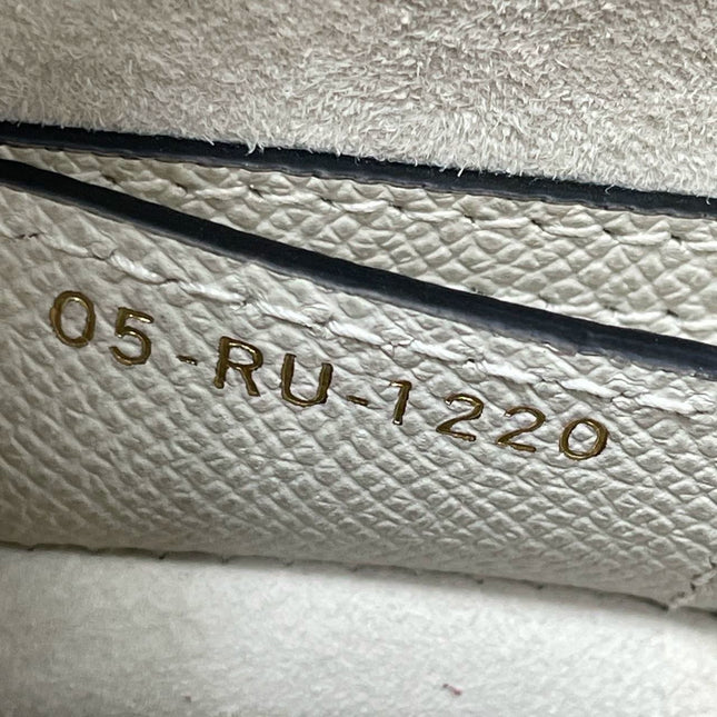 Sold Dior Saddle Medium 2020 Grained Leather Handbag White