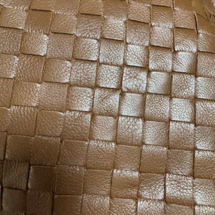 Bottega Veneta Pouch Large Intrecciato Milk Chocolate Brown Calfskin Leather