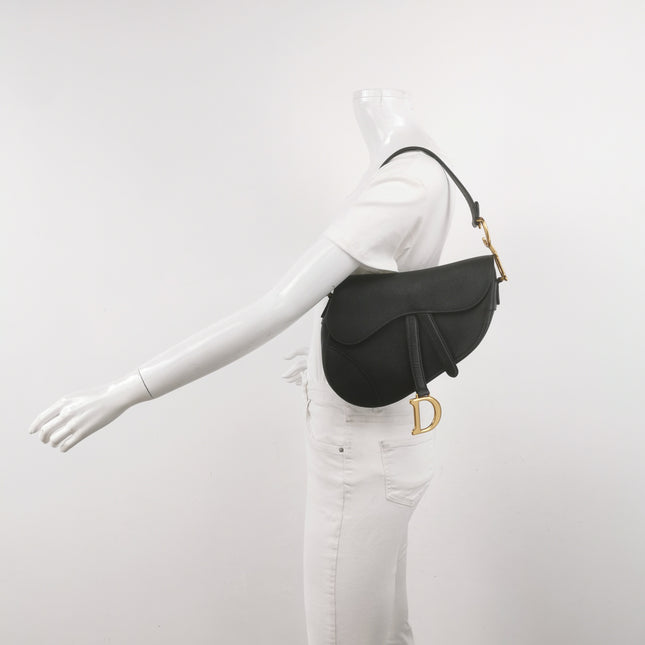 Dior Saddle 2019 Medium Grained Calfskin Leather Bag Black
