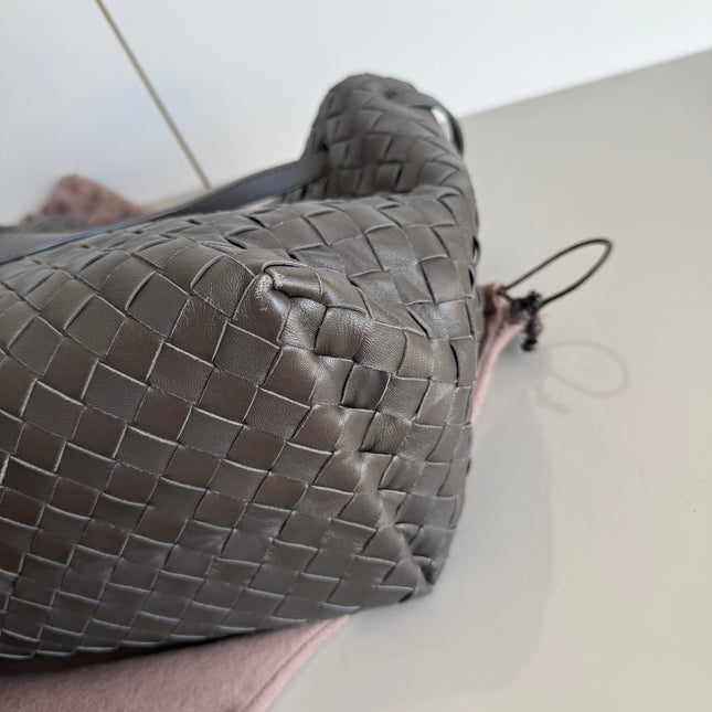 Bottega Veneta NEW Garda Tote Leather Interior Intrecciato Chocolate Brown Medium 24cm