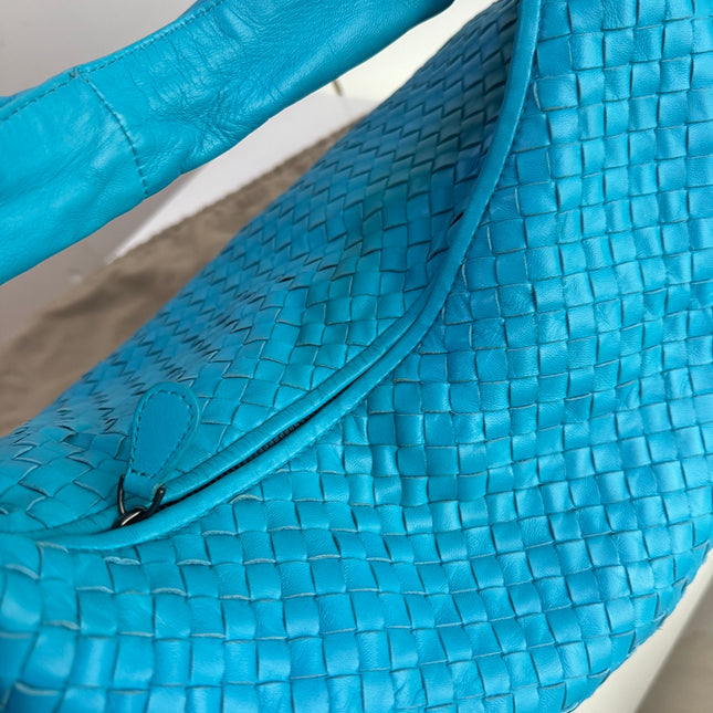 Sold Bottega Veneta Belly Hobo Intrecciato Lambskin Leather Sky Blue Large 50cm