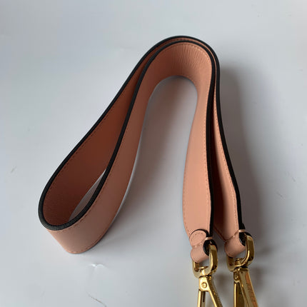 Sold FENDI Baguette Rosa Bourbon Pink Leather 3D FF Motif Crossbody bag