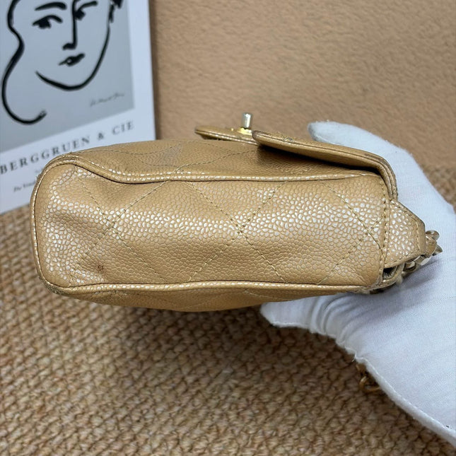 Chanel Vintage Beige Caviar Leather Shoulder Bag Gold Hardware