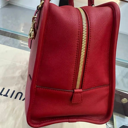 Loewe Amazona 36 Medium Red Leather Horse Lock Gold-tone Hardware