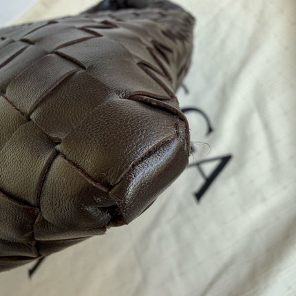 Bottega Veneta Hop Large Leather Fondant Chocolate Brown Hobo Bag