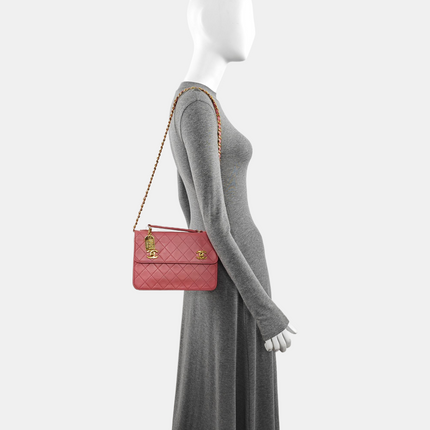 Sac à bandoulière Chanel vintage double C en cuir d'agneau noir, petit, avec fermoir tourniquet, 2 voies
