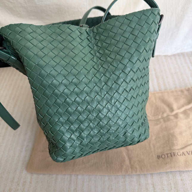Bottega Veneta Cesta Shopper Tote Nappa Intrecciato Leather Dark Green Small