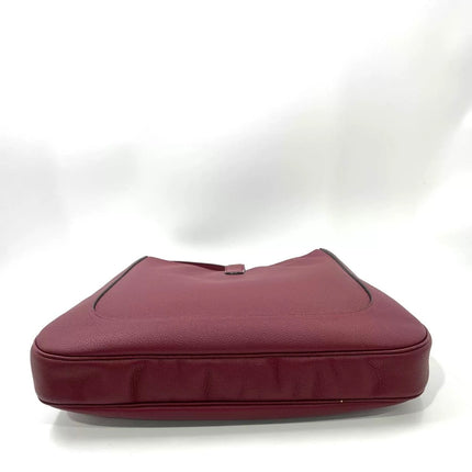 Gucci Jackie 1961 Burgundy Large Pebbled Leather Shoulder Bag with Strap