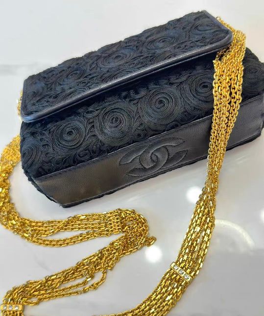 Chanel vintage Black Rose Knitted Fabric Gold Chain Flap Crossbody Bag