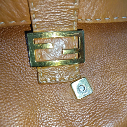 Fendi Mamma Baguette Selleria Calfskin Leather Caramel Tan Brown Shoulder Bag