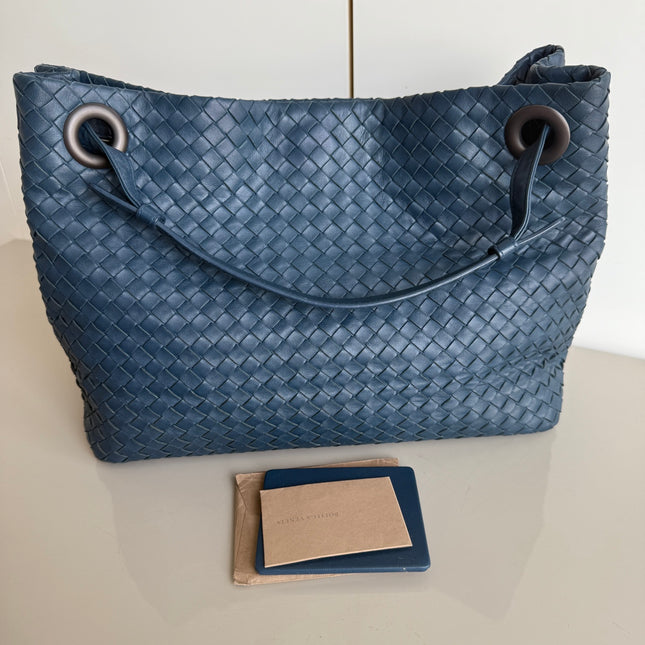 Bottega Veneta Garda Shoulder Bag Intrecciato Nappa Leather Navy Large 33cm-Luxbags