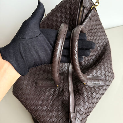 Bottega Veneta Maxi Convertible Tote Dark Chocolate Brown Leather Gold HW 50cm