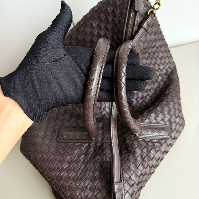 Bottega Veneta Maxi Convertible Tote Dark Chocolate Brown Leather Gold HW 50cm