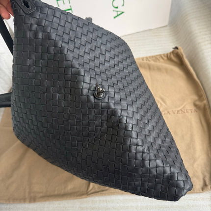 Bottega Veneta Maxi Convertible Tote Bag Hobo Black Leather Two-way Carry 50cm