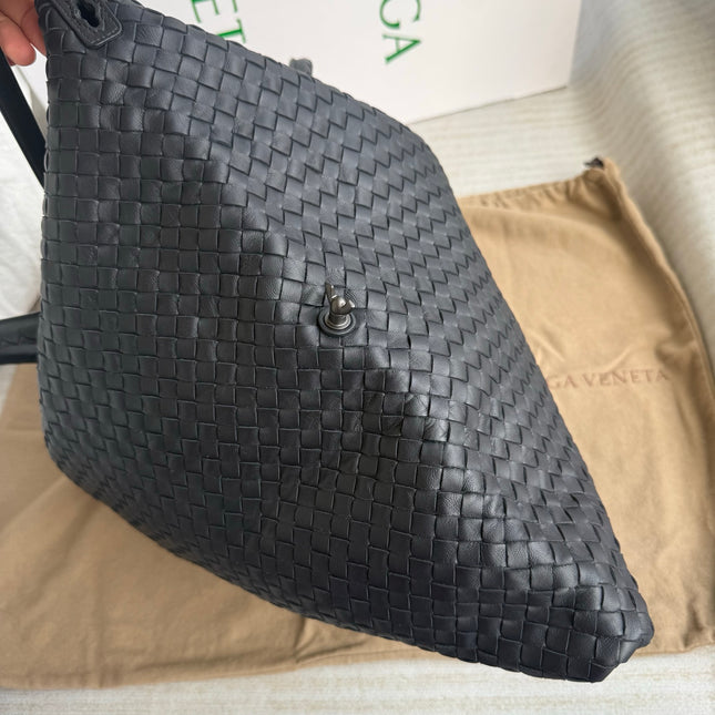 Bottega Veneta Maxi Convertible Tote Bag Hobo Black Leather Two-way Carry 50cm