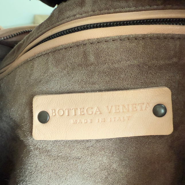 Bottega Veneta Veneta Hobo Intrecciato Light Almond Pink Intrecciato Leather Bag 48cm