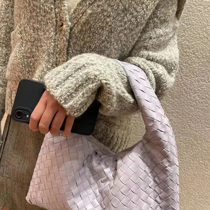 Bottega Veneta Hop Hobo Small Leather Oyster Purple