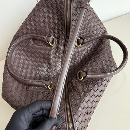 Bottega Veneta Maxi Convertible Tote Dark Chocolate Brown Leather Gold HW 50cm