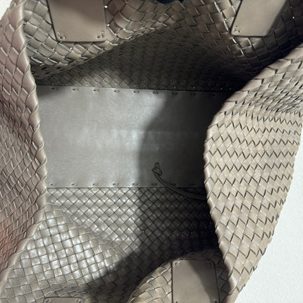 Sold Bottega Veneta Cabat Large Intreccio Leather Tote Bag Grey 40-43cm