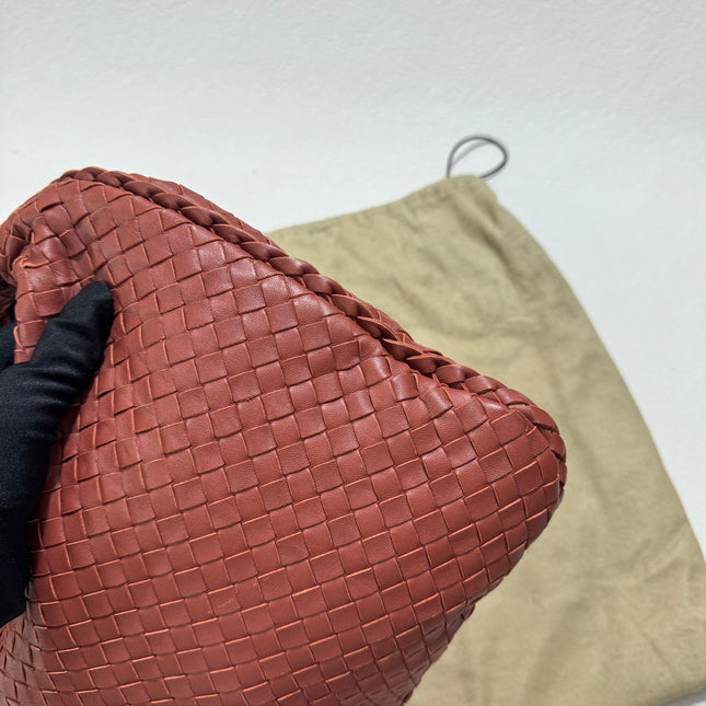Sold Bottega Veneta Veneta Hobo Small Burgundy 40cm Lambskin Leather