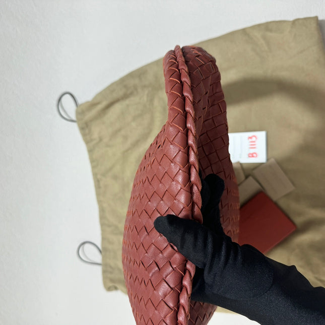 Sold Bottega Veneta Veneta Hobo Small Burgundy 40cm Lambskin Leather