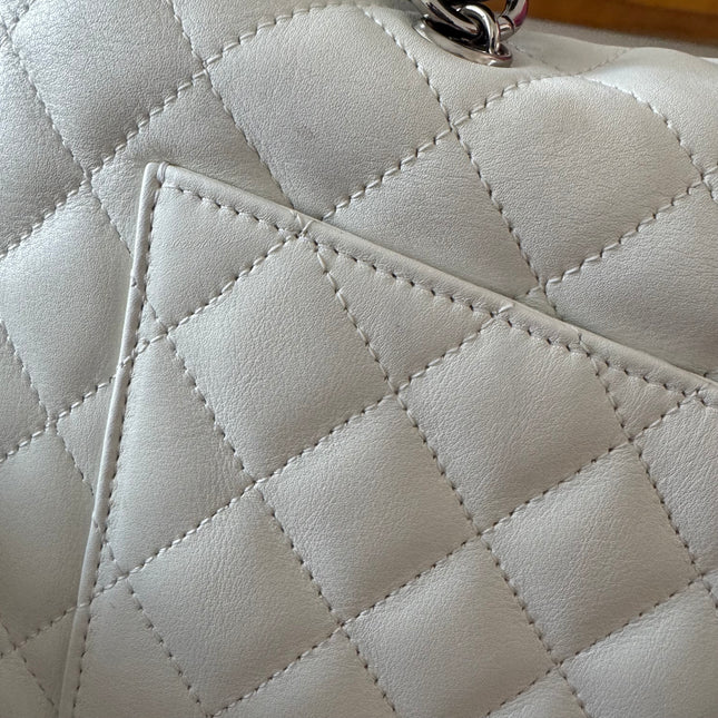 Chanel Cambon Multi-pocket Ligne Reporter Bag Large White Calfskin Leather