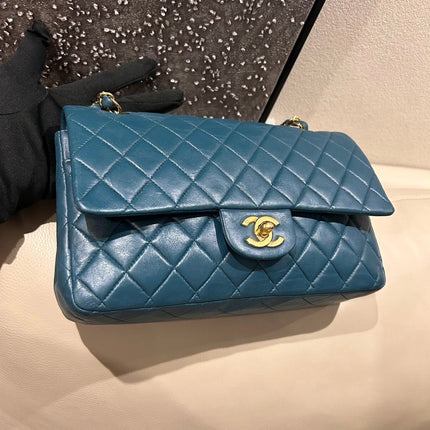 Chanel Classic Flap Medium Vintage Navy Lambskin Leather 24k Gold Hardware