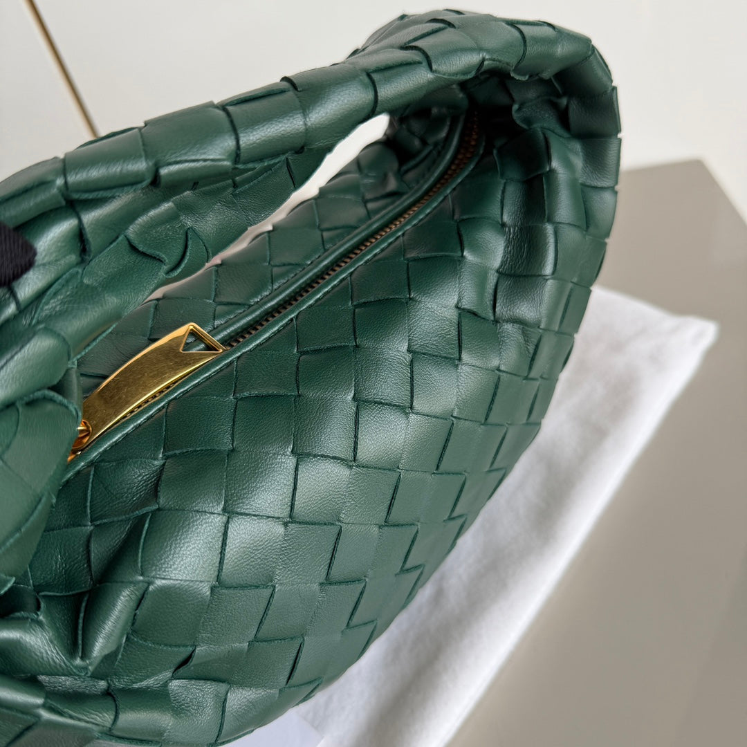 Bottega Veneta Jodie Mini Dark Forest Green Lambskin Leather Clutch Bag Never Worn