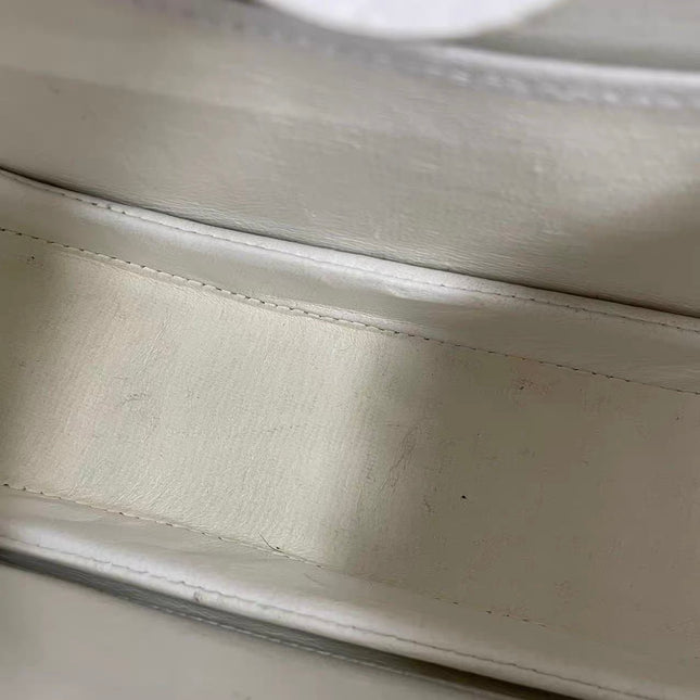 Gucci Bamboo 1947 Top Handle Bag White Grained Leather Medium