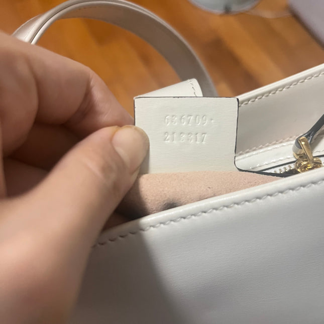Sold Gucci Jackie 1961 Small Leather Bag with Adjustable Strap Size White