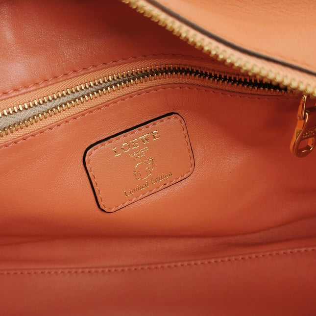 Loewe Amazona 28 in Orange Leather Goat Special Edition