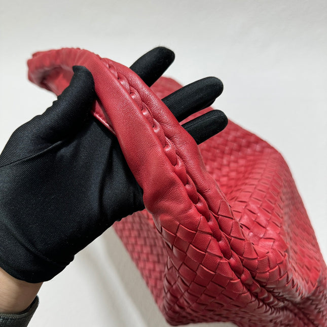 Sold Bottega Veneta Hobo Bag Large Burgundy Red Lambskin leather 52cm