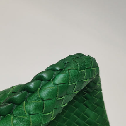 Bottega Veneta Veneta Hobo Green Intrecciato Leather Medium 40cm
