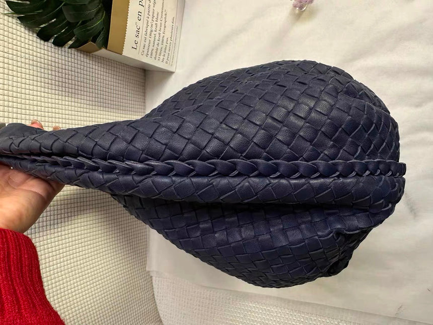 Bottega Veneta Belly Hobo Intrecciato Leather Navy Large 45