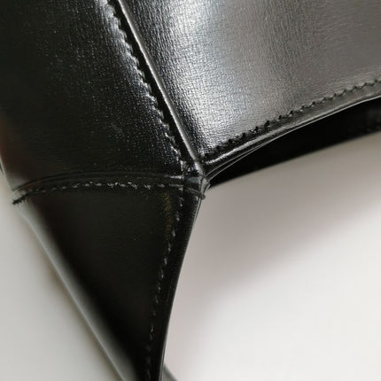 Sold Gucci Jackie 1961 Medium Black Leather Bag with Adjustable Strap