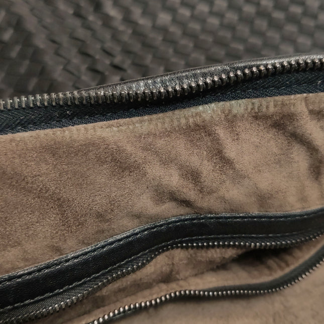 Bottega Veneta Veneta Hobo Maxi Black Leather 51cm