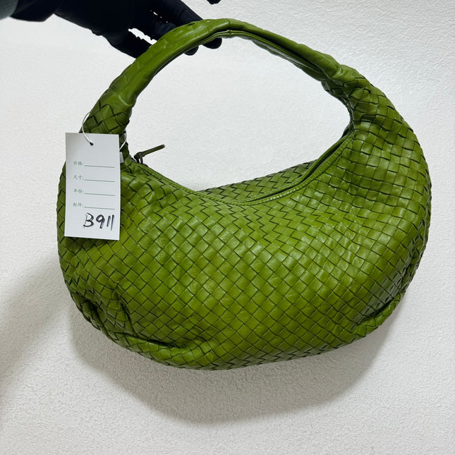 Sold Bottega Veneta Belly Hobo Intrecciato Avocado Green Nappa Leather Medium 40cm