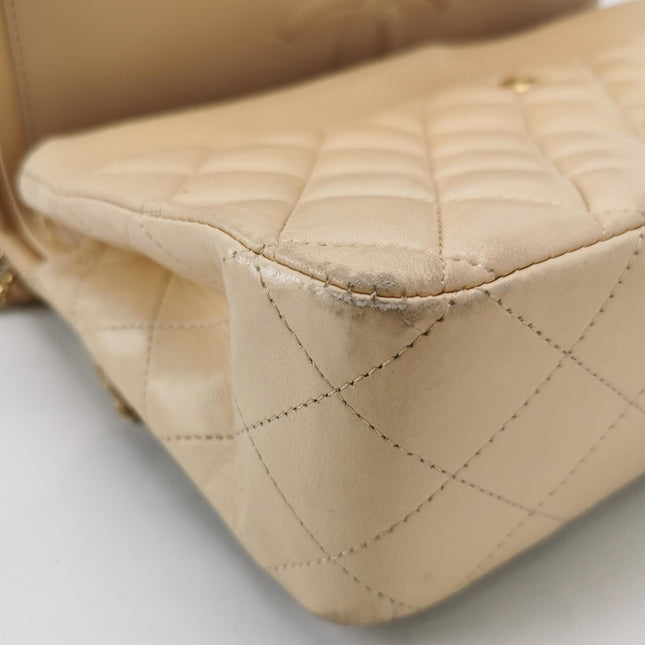 Chanel Classic Flap Medium Beige Lambskin Leather with Gold HW, 2009