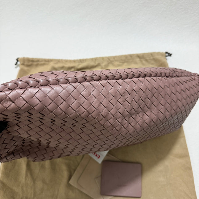 Sold Bottega Veneta Veneta Leather Hobo Large Nude Dirty Pink 47cm Never Worn