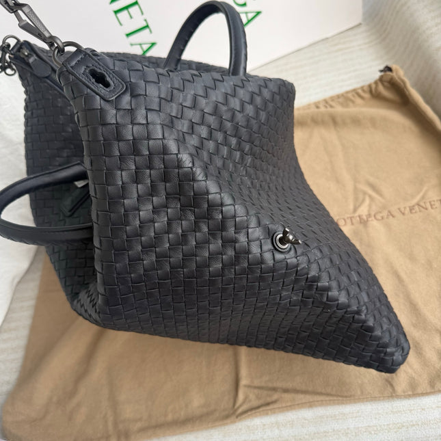 Bottega Veneta Maxi Convertible Tote Bag Hobo Black Leather Two-way Carry 50cm