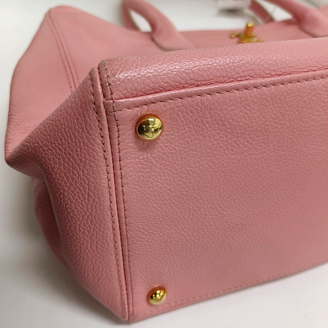Chanel Cerf Executive Pink Caviar Leather Handbag Gold Hardware With Strap