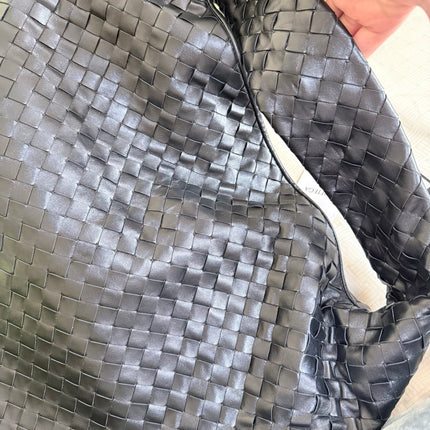 Bottega Veneta Hop Large Leather Black Hobo Bag