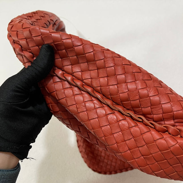Bottega Veneta Veneta Hobo Medium Brick Red Intrecciato Leather Bag 47cm