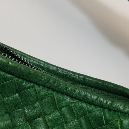 Bottega Veneta Veneta Hobo Green Intrecciato Leather Medium 40cm