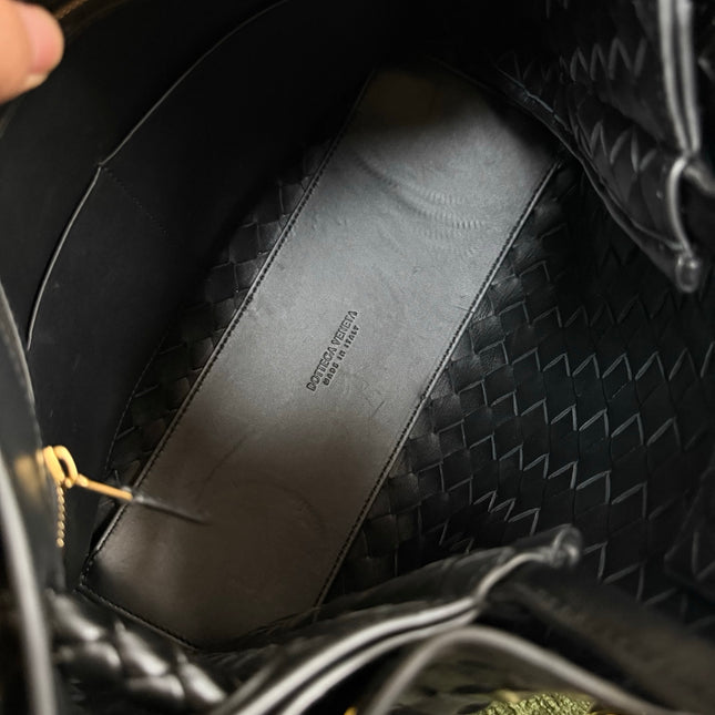Bottega Veneta Andiamo Medium Black Intrecciato Leather Handbag