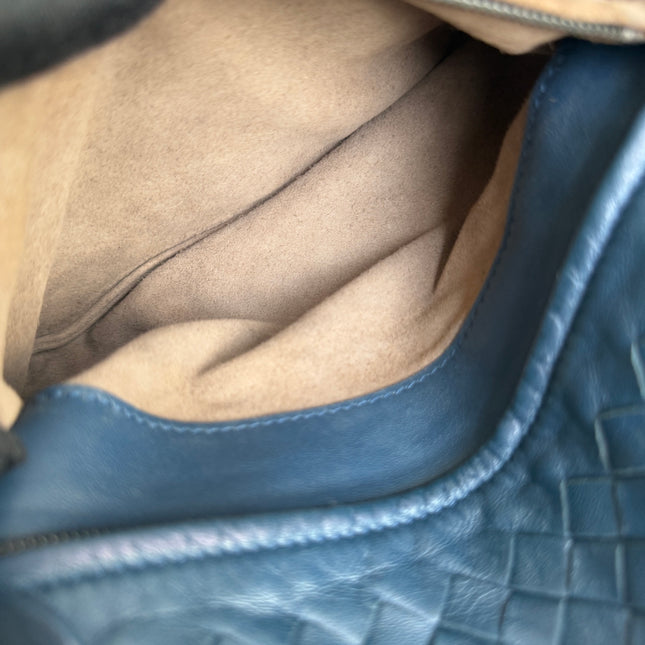 Bottega Veneta Garda Shoulder Bag Intrecciato Nappa Leather Navy Large 33cm