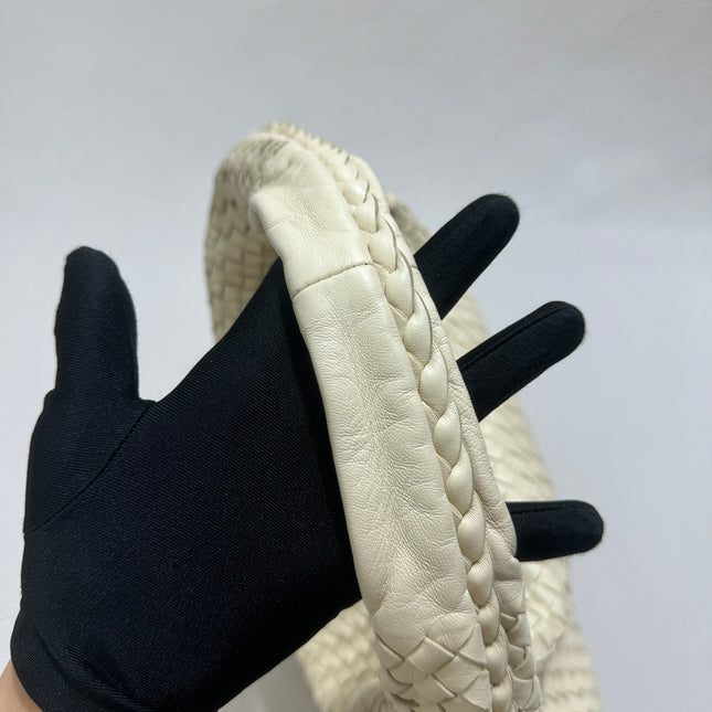 Sold Bottega Veneta Hobo Bag Large Leather Milk White 47cm