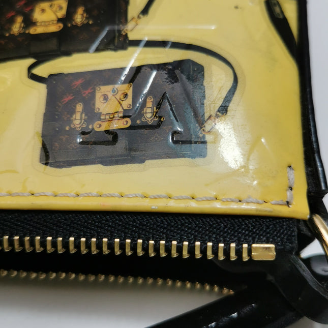 Louis Vuitton Vernis Sticker Pochette Accessoire Beige Patent Leather