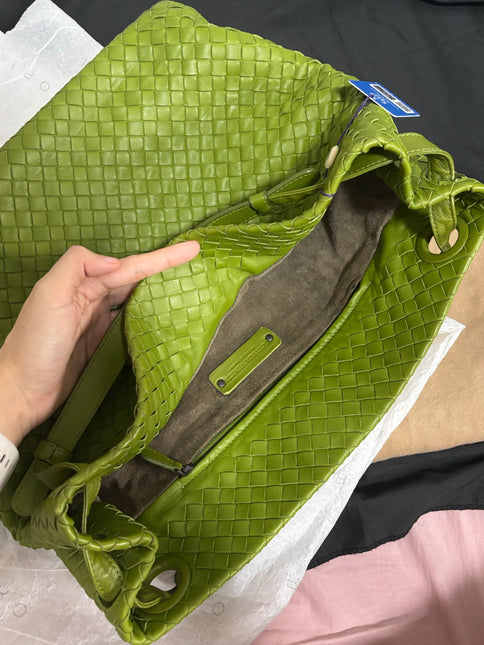 Bottega Veneta Garda Avocado Green Intrecciato Nappa Leather Large 33cm