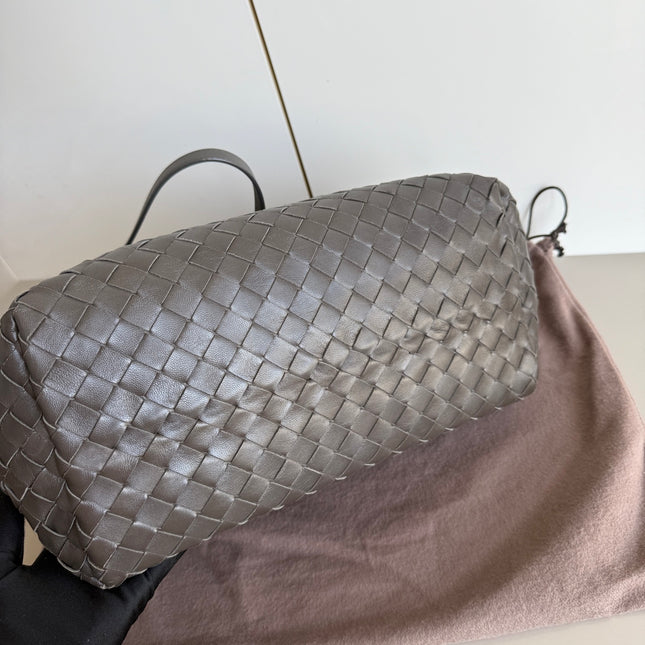 Bottega Veneta NEW Garda Tote Leather Interior Intrecciato Chocolate Brown Medium 24cm